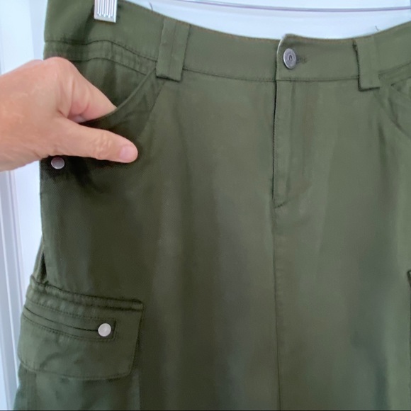 Olive Green Riveted Utility Cargo Mini Skirt w Pockets Coldwater Creek Size 6 - Picture 4 of 10